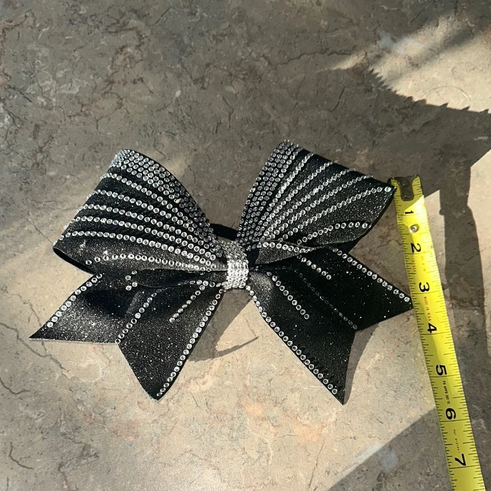 N/A elegant black